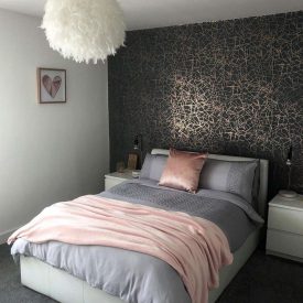 ترکیب رنگ و کاغذ دیواری در اتاق خواب